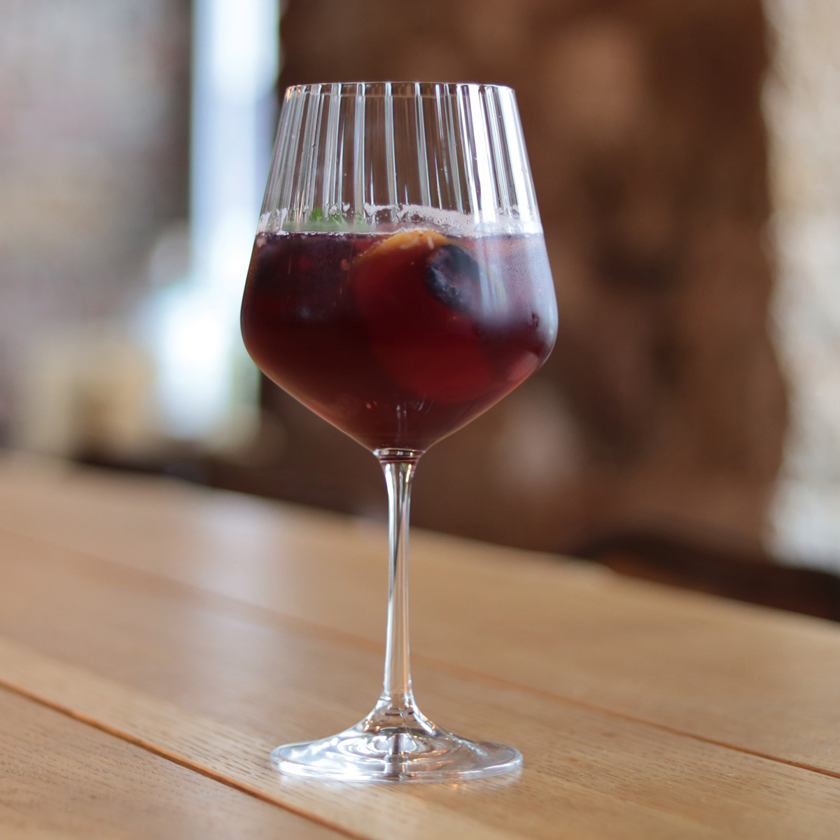 Gin & Tonic Celebration Nr. 46, Inhalt: 640 ml, D: 105 mm, H: 222 mm