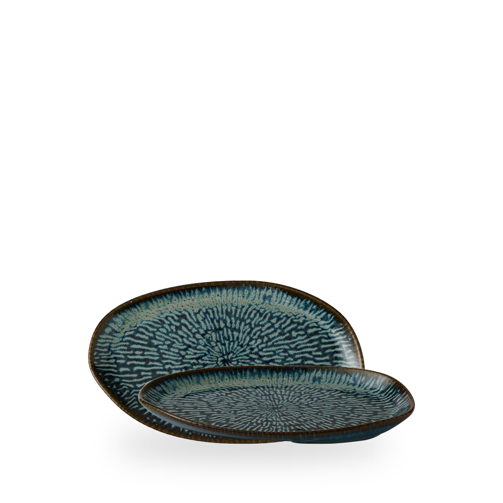 Churchill, Envisage Cascade : Sapphire Blue - Teller länglich organisch, 22 x 13 cm