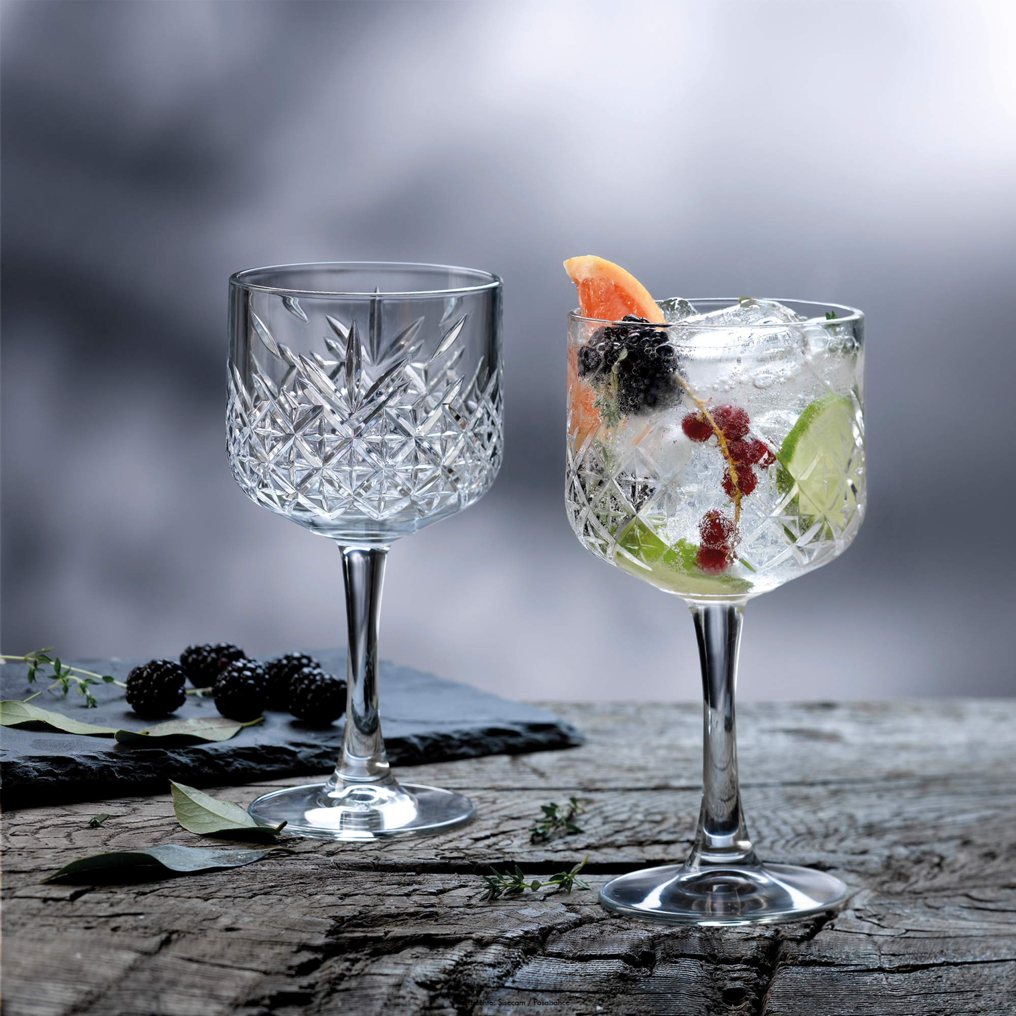 Gin/ Cocktail : Timeless 55 cl, Inhalt: 550 ml, D: 108 mm, H: 198 mm