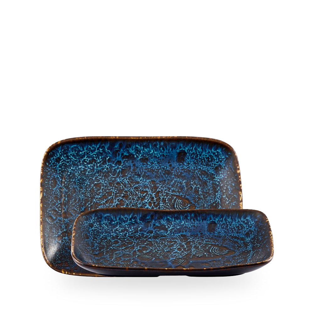 Churchill, Inked Fresco : Sapphire Blue - Tablett tief, natürliche Form, 26 x 18 cm