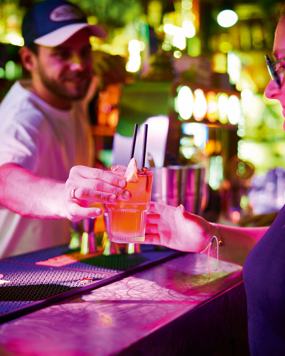 Becher Starline stpb. 27 cl m. Füllstrich 0.2 ltr. |-|, Inhalt: 270 ml, H: 100 mm, D: 85 mm