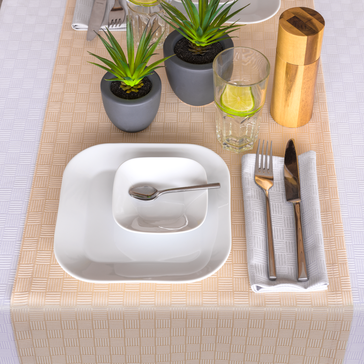 Tischset Quadro - Dezente Stäbchenkaros