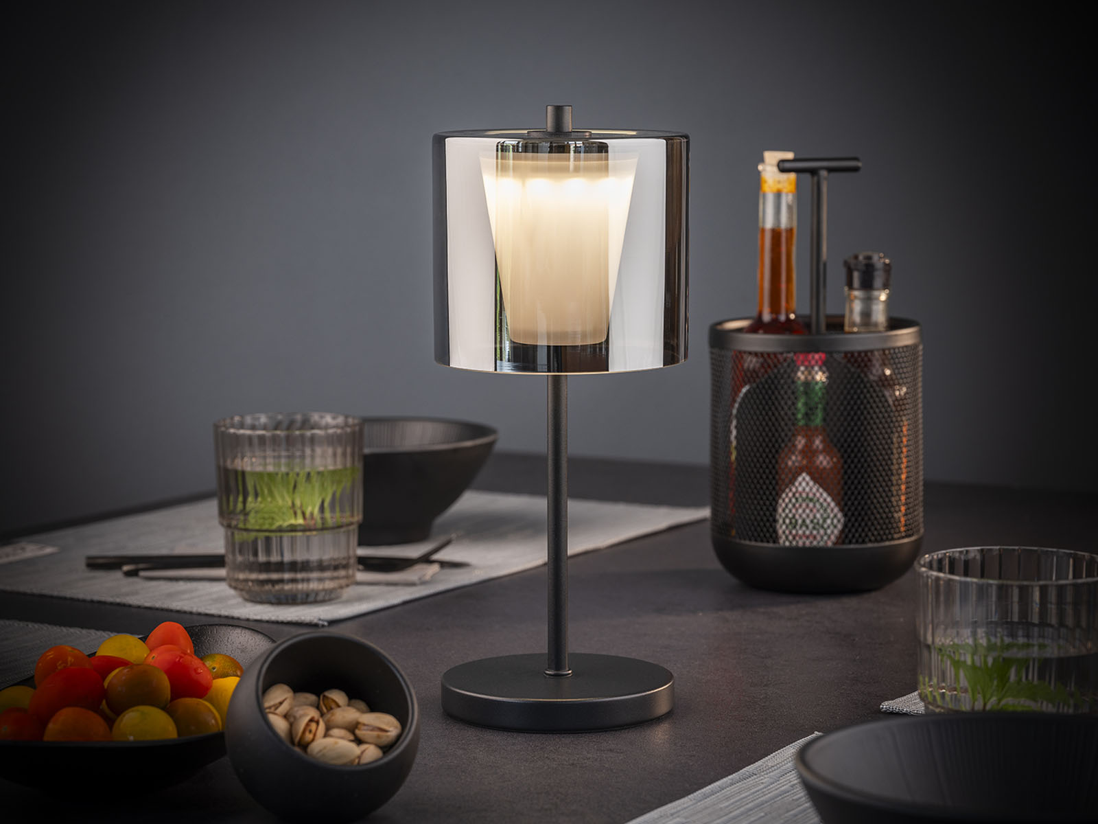 Tischleuchte ANTON, Metall, Farbe: mirrored look, 1x LED 2,0 W / 170 lm, dimmbar in 3 Stufen, D: 12 cm, H: 28 cm