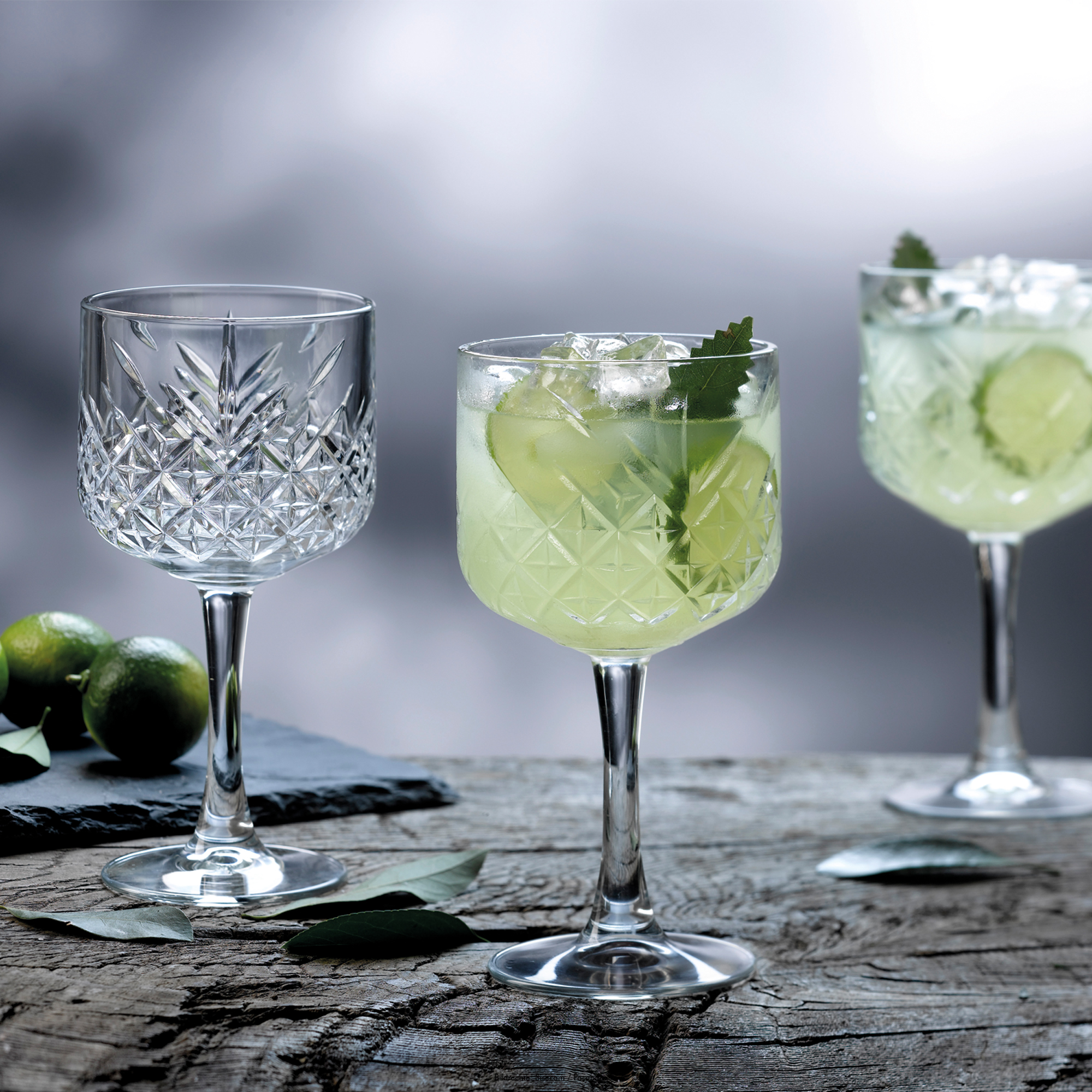 Gin/ Cocktail : Timeless 55 cl, Inhalt: 550 ml, D: 108 mm, H: 198 mm