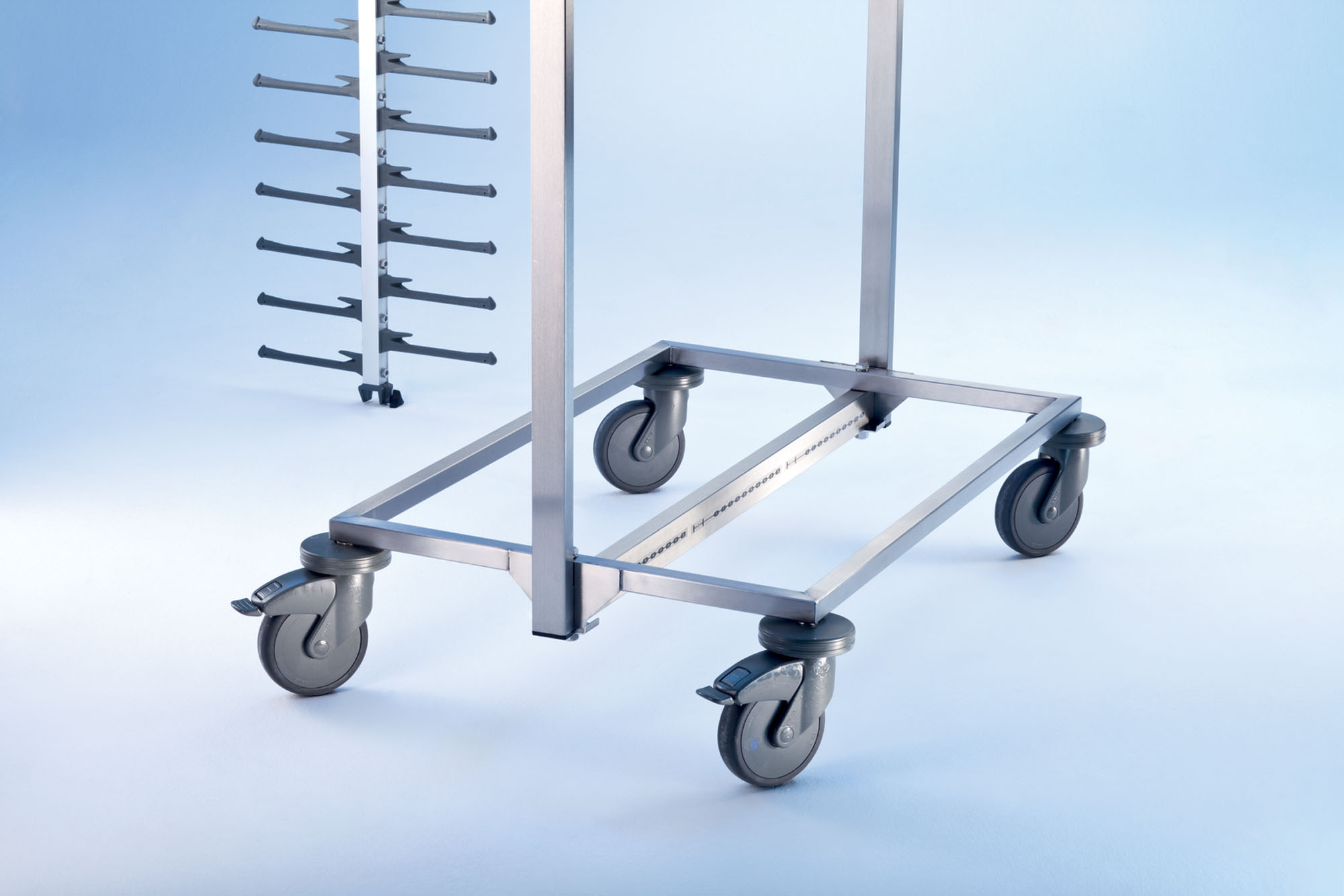 SERVISTAR  GASTRO 120, Teller-Stapelsystem, fahrbar, max. 120 Teller, LxBxH: 65,3 x 93,3 x 185,6 cm