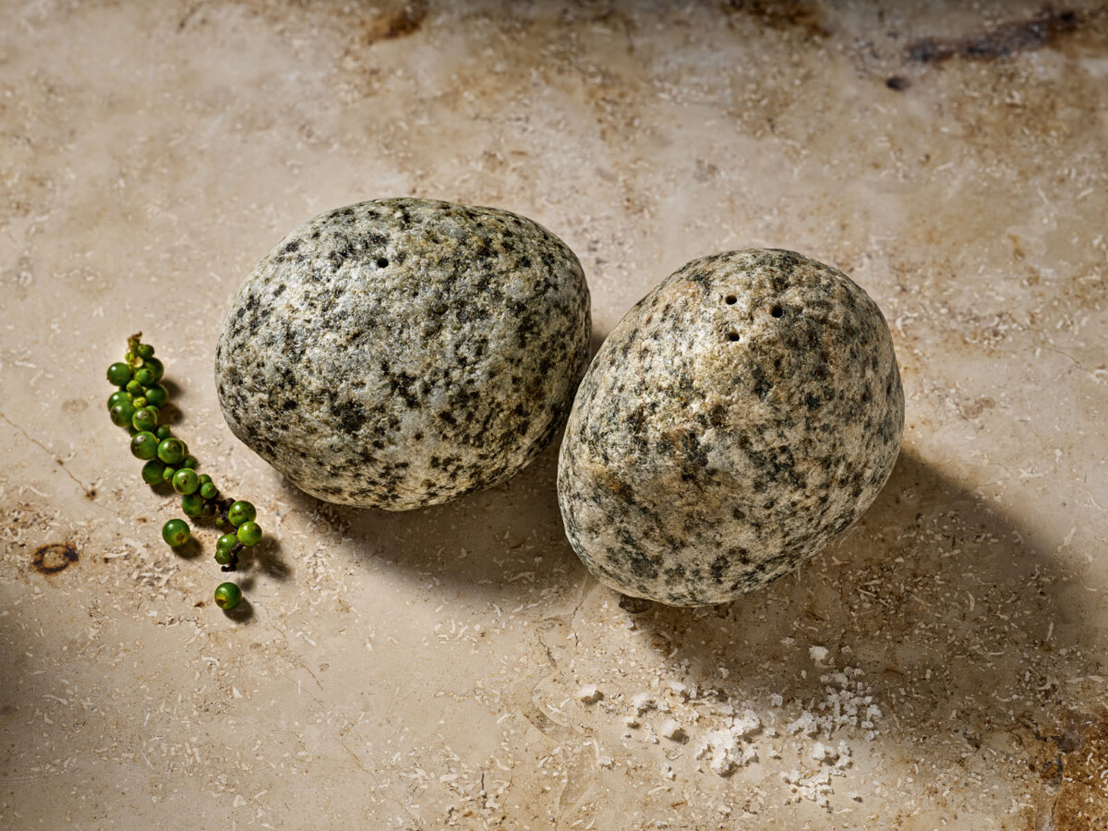 Playground, Stein - ADDITIONS : Pfefferstreuer, 7 cm