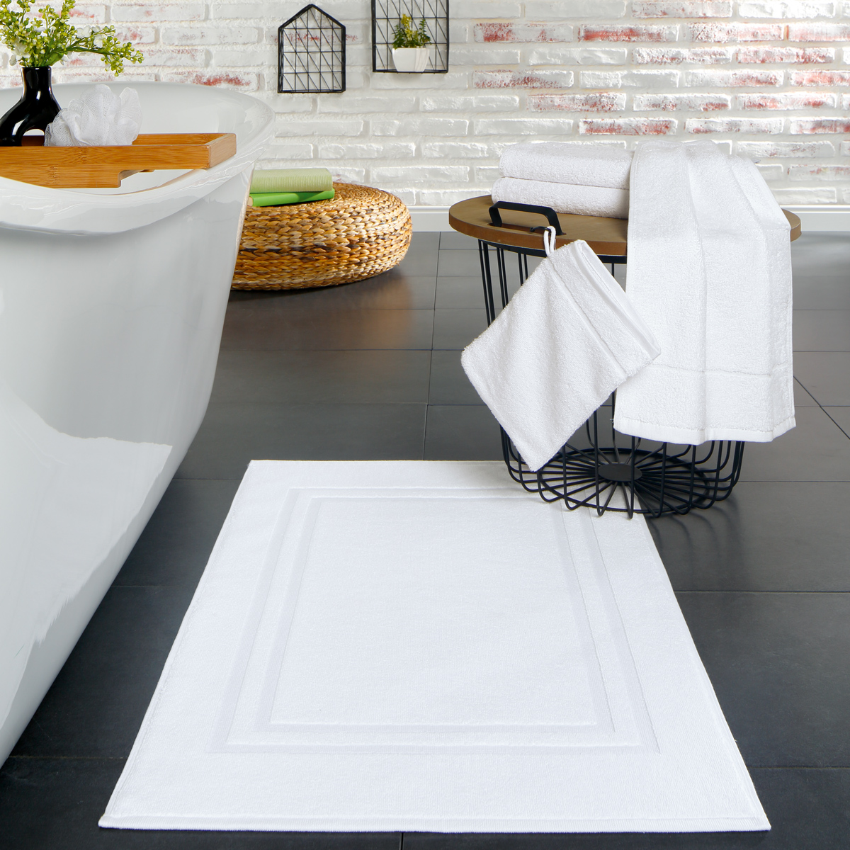 Lingen - Badvorleger, Zwirnfrottier m. H/T-Doppel-Rahmenborte, 800 g/ m²