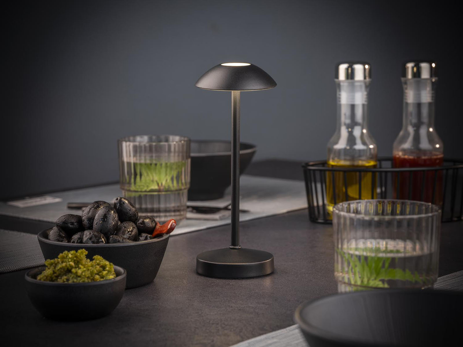 Tischleuchte ALVA, Metall, Farbe: schwarz, 1x LED 1,0 W / 100 lm, dimmbar in 3 Stufen, D: 8 cm, H: 20 cm