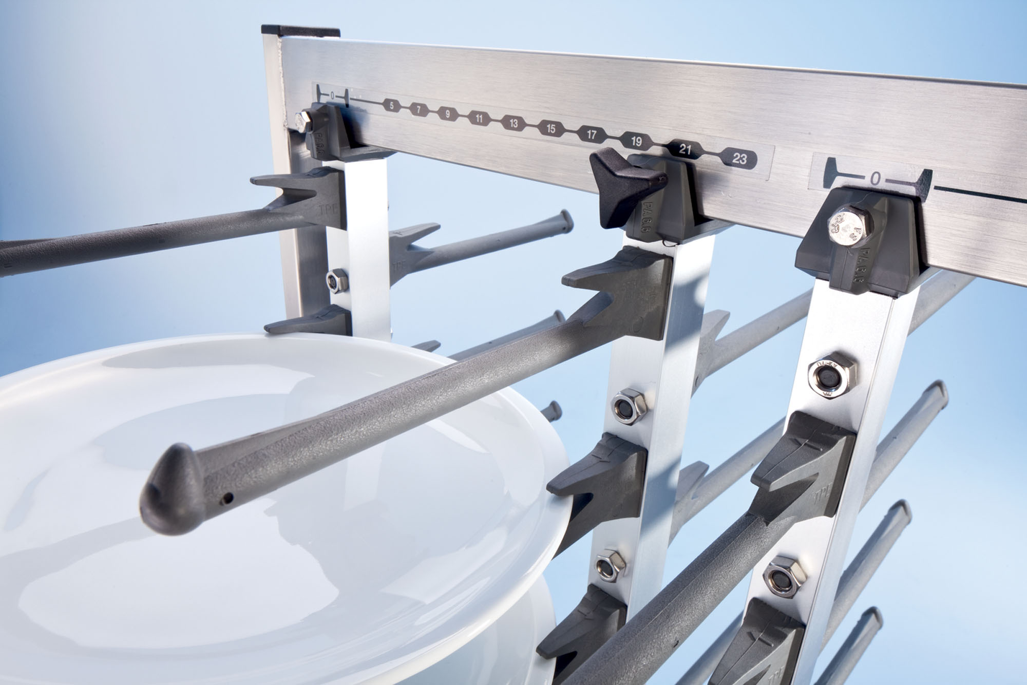 SERVISTAR  GASTRO 120, Teller-Stapelsystem, fahrbar, max. 120 Teller, LxBxH: 65,3 x 93,3 x 185,6 cm