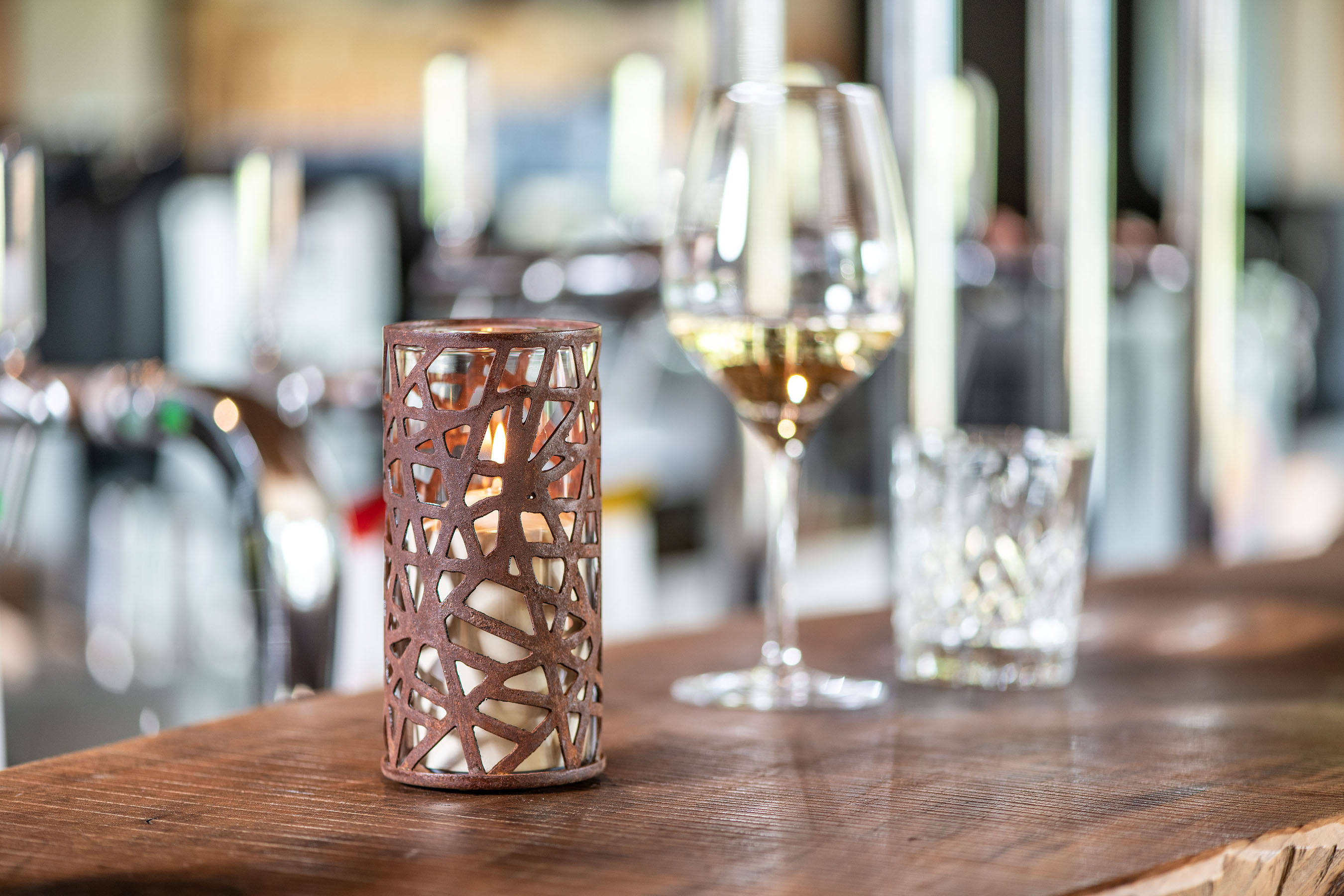 Tischlampe Zebra 80K, Lampenkörper: rostig, Glaszylinder: klar, Höhe: 15 cm