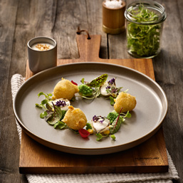 Playground - Steinzeug