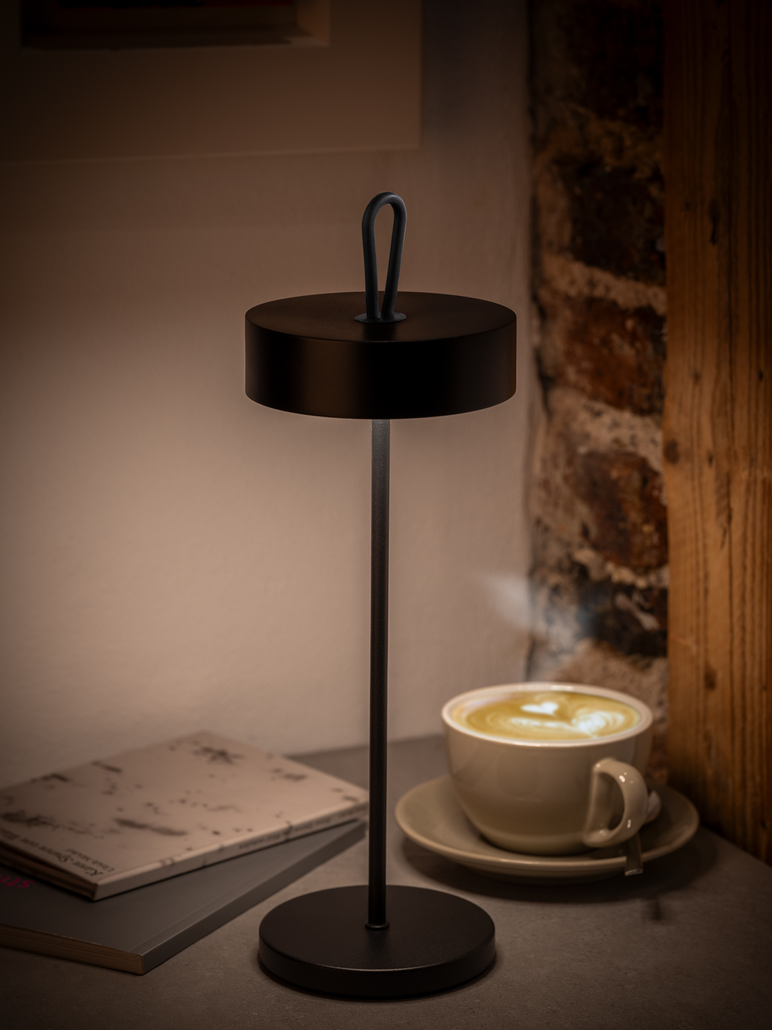 Tischleuchte CLEO, Metall, 1 x LED 2,5 W/ 200 lm, D: 12 cm, H: 30,5 cm, Farbe: schwarz