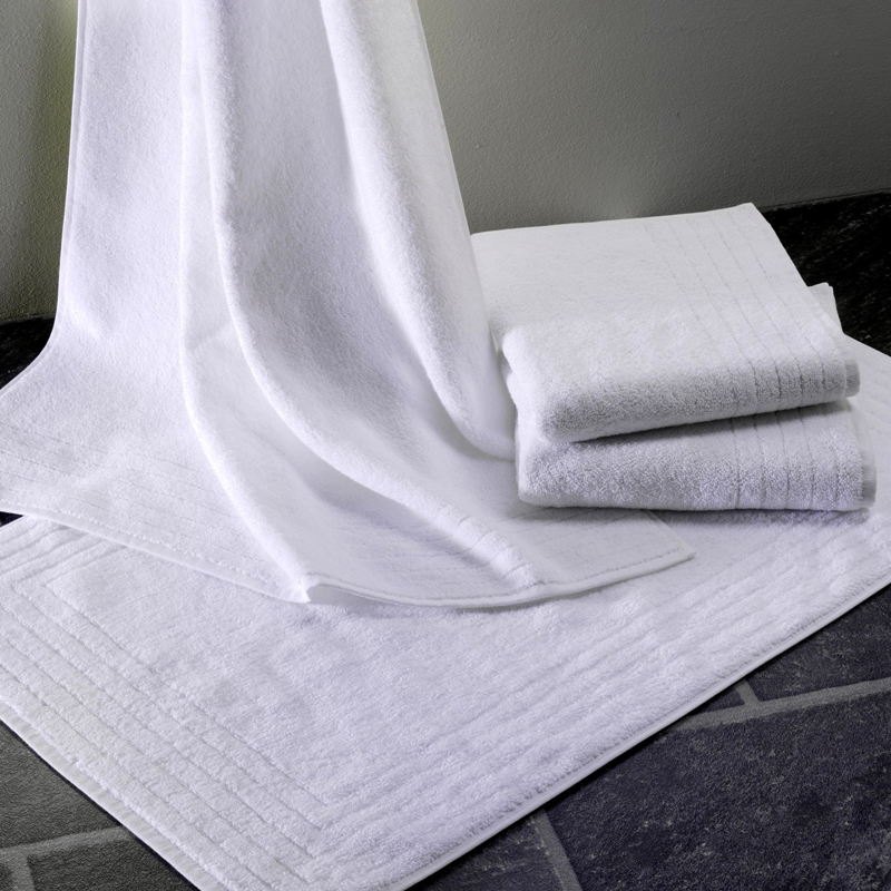 Luxor - Badvorleger, Zwirnfrottier m. Streifenbordüre, 850 g/ m²