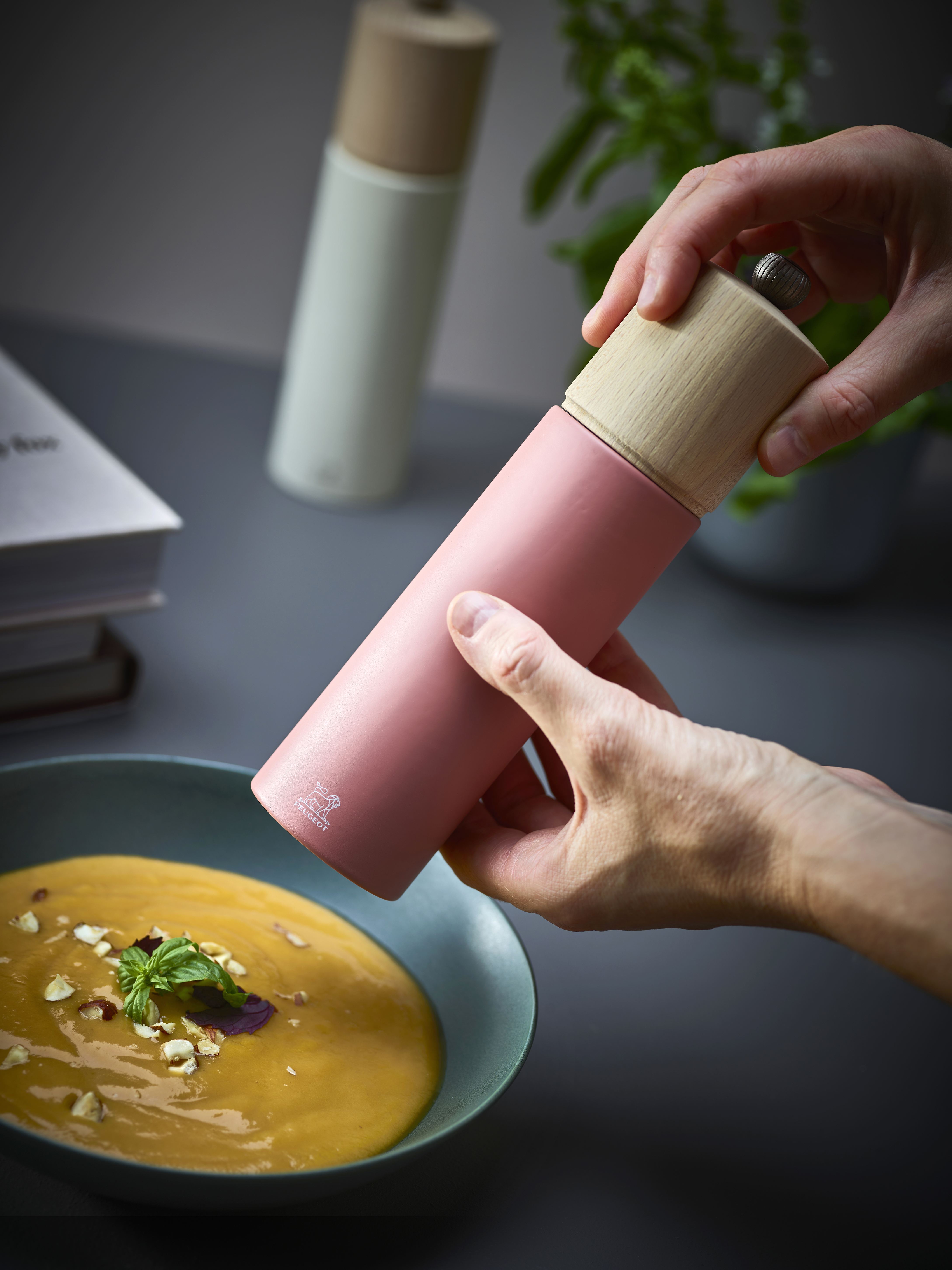 Peugeot : Boreal - Pfeffermühle, manuelle Buchenholz-Mühle, Größe: 21 cm, Farbe: altrosa