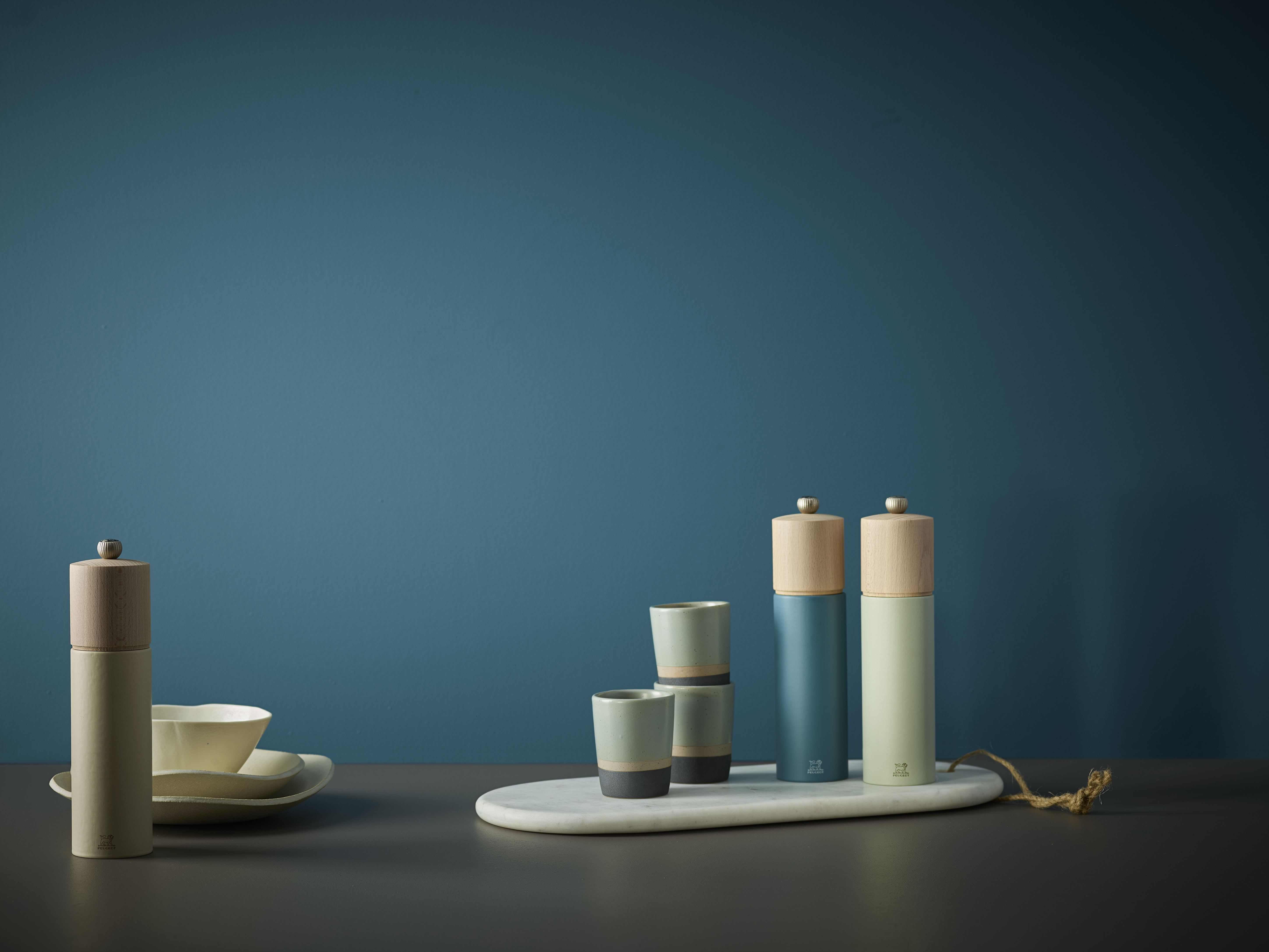 Peugeot : Boreal - Salzmühle, manuelle Buchenholz-Mühle, Größe: 21 cm, Farbe: salbeigrün