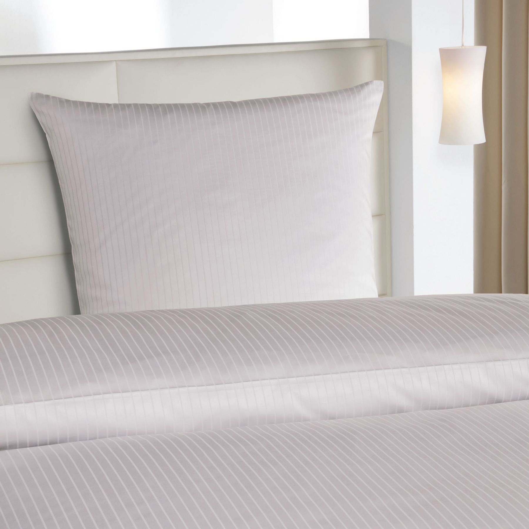 Bettbezug VERA 140 g/ m² - Damast, Streifsatin 2/12 mm