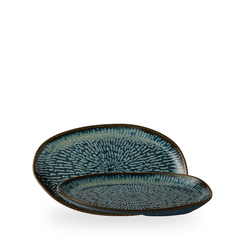 Churchill, Envisage Cascade : Sapphire Blue - Teller länglich organisch, 26 x 15 cm