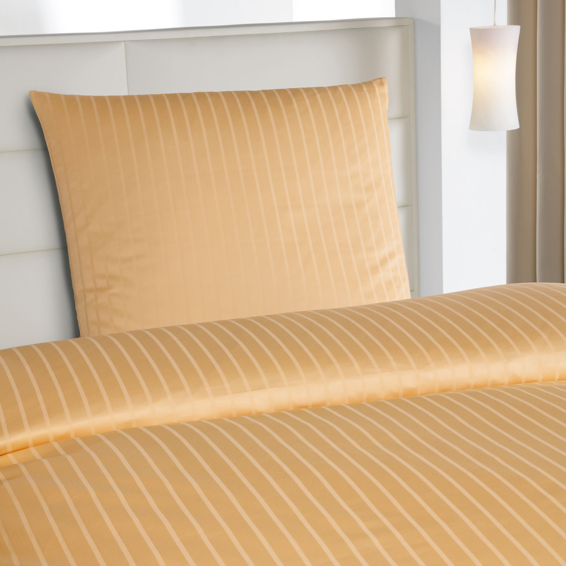 Bettgarnitur VIOLA 140 g/ m² - Damast, Streifsatin 6/24 mm