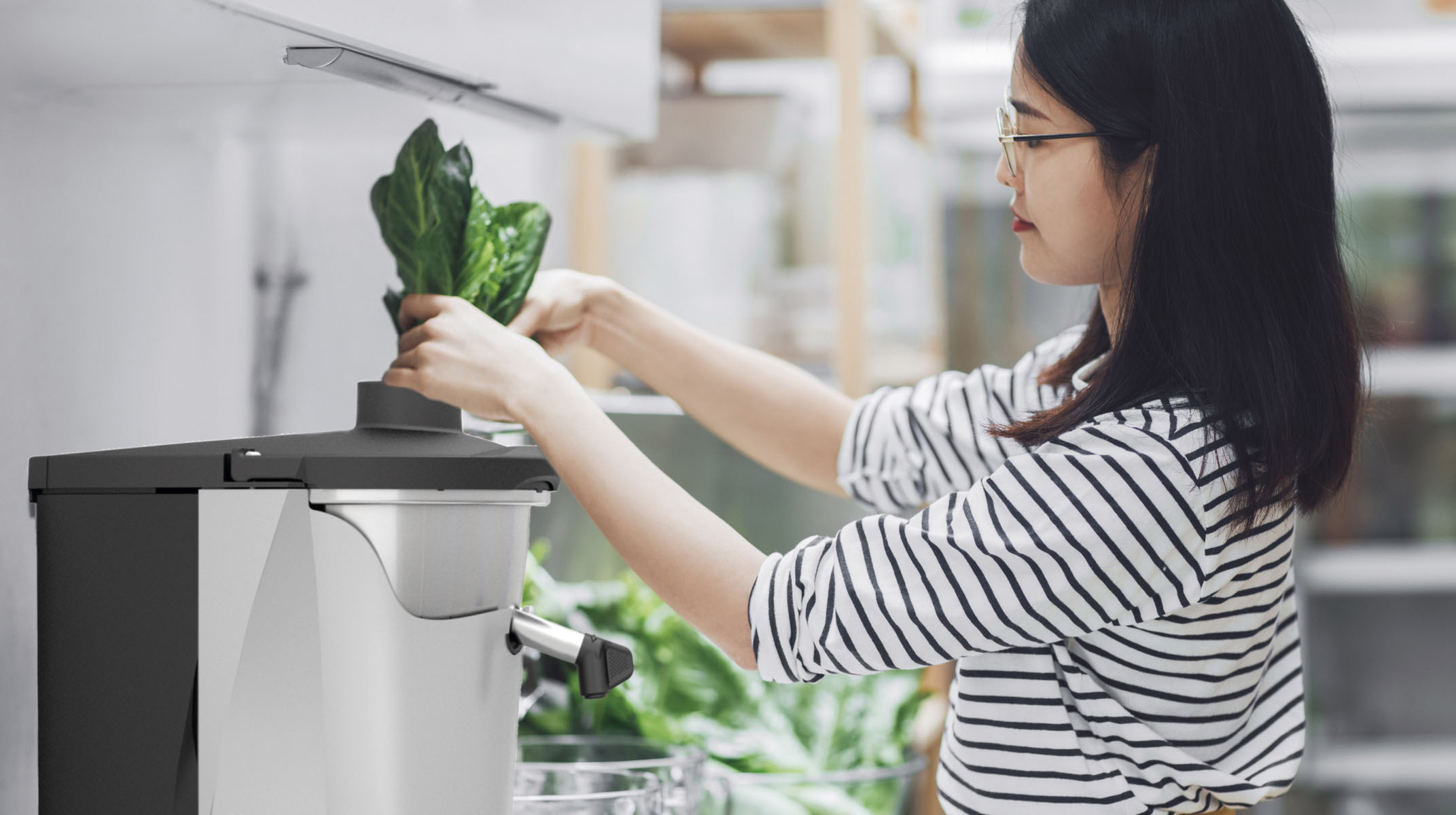 ZUMEX - MULTIFRUIT, Entsafter für Obst u. Gemüse max. D: 7,4 cm, 290 x 500 x 510 mm, Farbe: Black